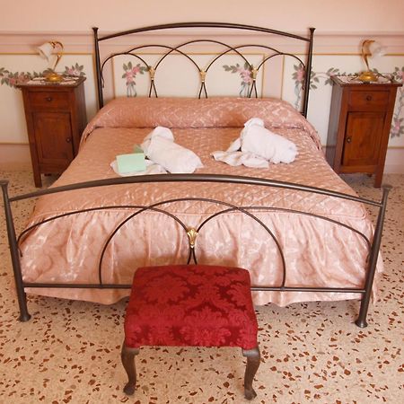 Bed and Breakfast Bed&Breakfast 1912 Fermo Pokoj fotografie